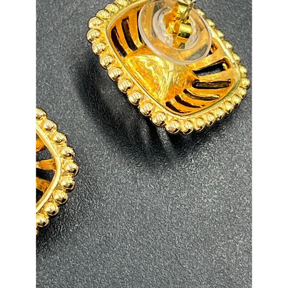 Swarovski Swan Square Red Crystal Gold Tone Rope Design Pierced Earrings - Picture 6 of 9